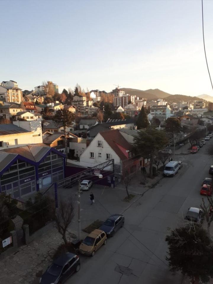 Deptos Irun I Apartment San Carlos de Bariloche Exterior photo